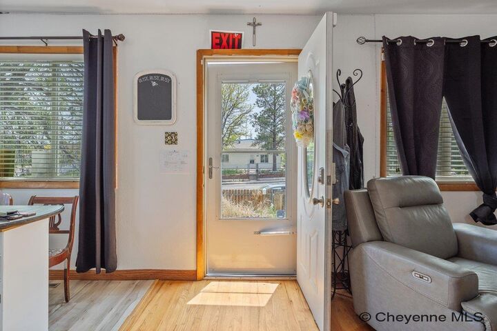 Property Photo: 508 W 5th St WY 82007