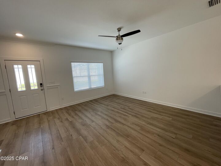 Property Photo:  5860 Tyndall Place  FL 32404 