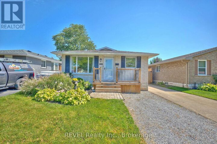Property Photo:  7386 Sunhaven Drive  ON L2G 7E2 