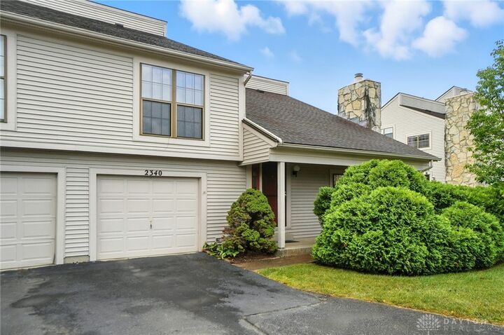 Property Photo: 2340 Fieldstone Circle OH 45324