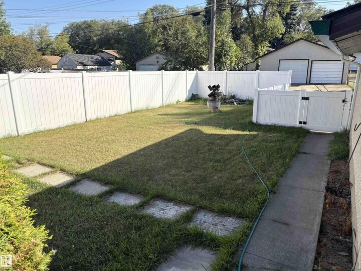 Property Photo: 10443 129 Avenue NW AB T5E 0L2