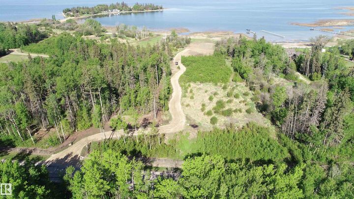 Property Photo: 545165 Ste Anne Trail AB T0E 0A1