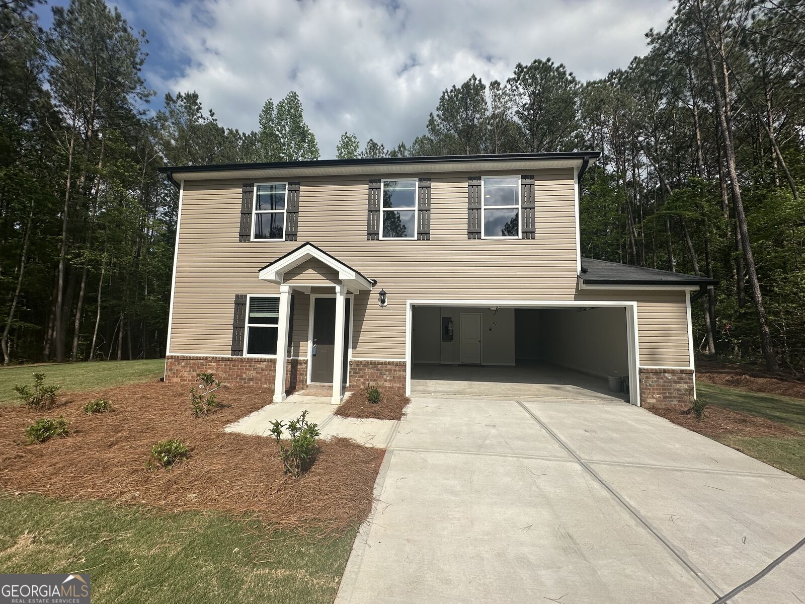 Property Photo: 45 Yellow Brick Way 5 GA 30014