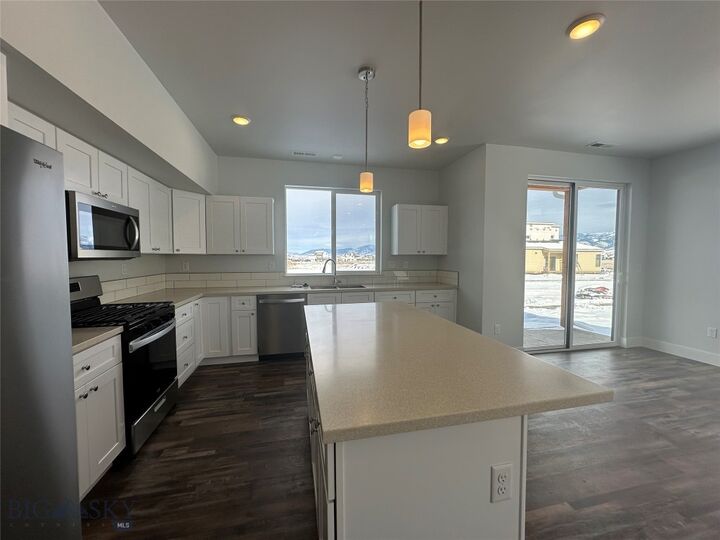 Property Photo:  33 N Reliance Ave  MT 59718 