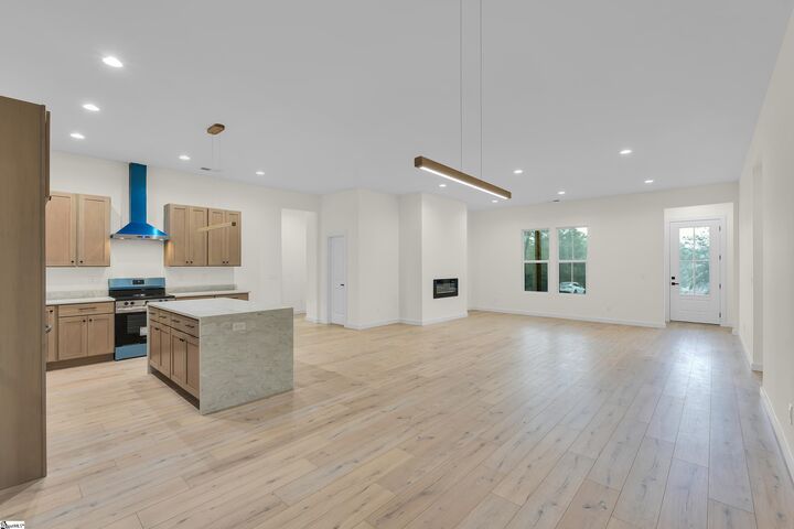 Property Photo:  1350 Old Canaan Road  SC 29306-6502 