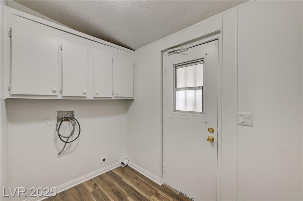 Property Photo: 3202 Chimayo Lane NV 89122