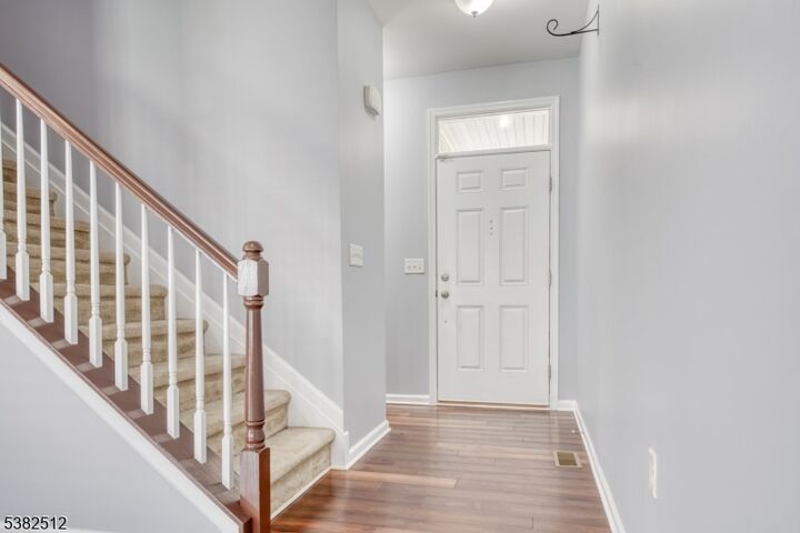 Property Photo:  82 Autumn Ln  NJ 08558 