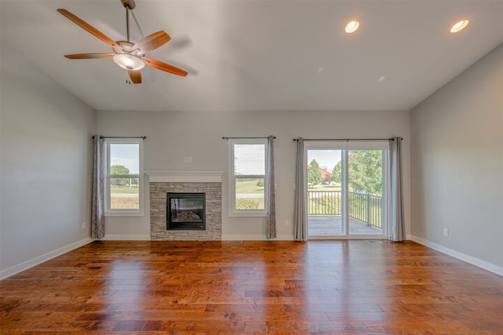 Property Photo:  2513 NE 6th Street  IA 50111