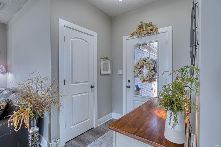 Property Photo:  7521 Brinkley Court  IN 47715 