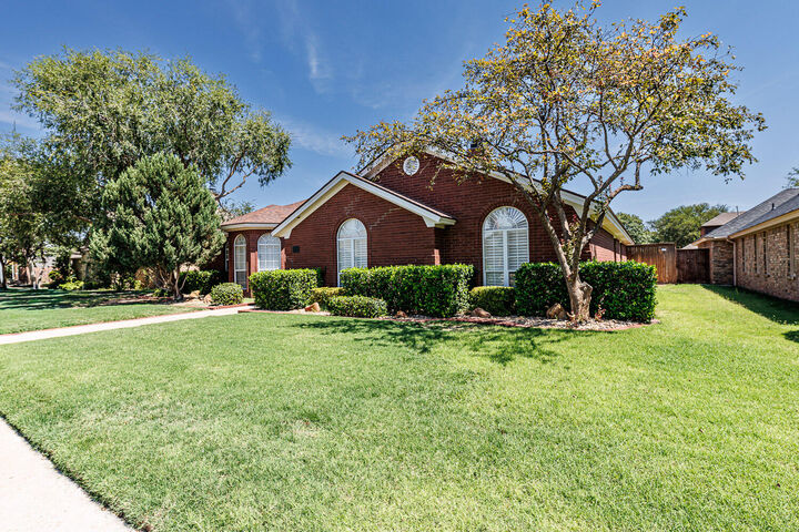 Property Photo: 9803 Vicksburg Avenue TX 79424