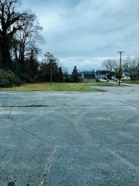 Property Photo: 507 W 5th Street KY 40741