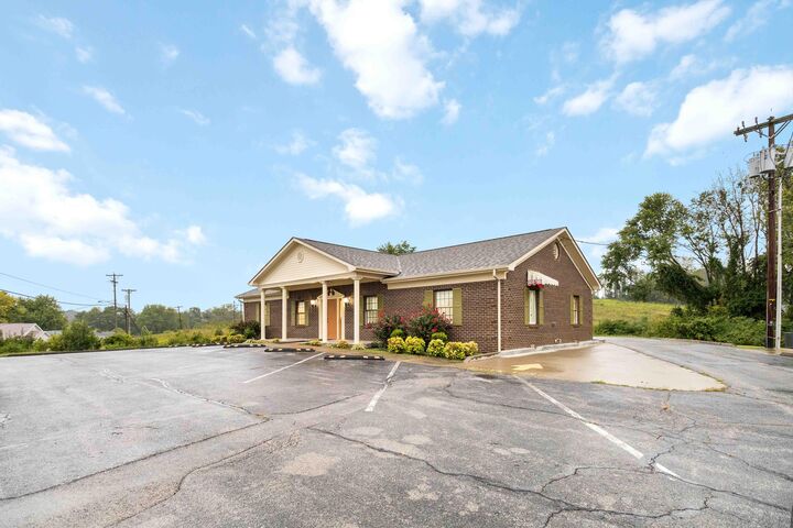 Property Photo:  602 Clifty Street  KY 42503 