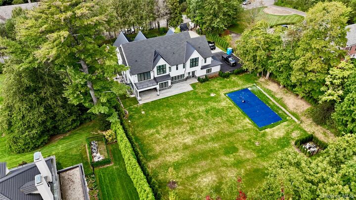 Property Photo:  6 Cooper Road  NY 10583 