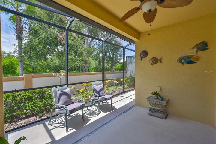 Property Photo:  5505 Sunset Falls Drive  FL 33572 