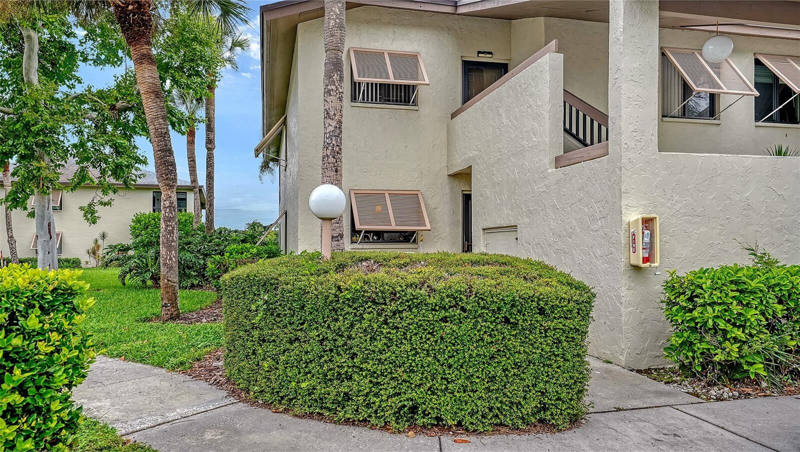 Property Photo:  5203 Willow Links 33  FL 34235 