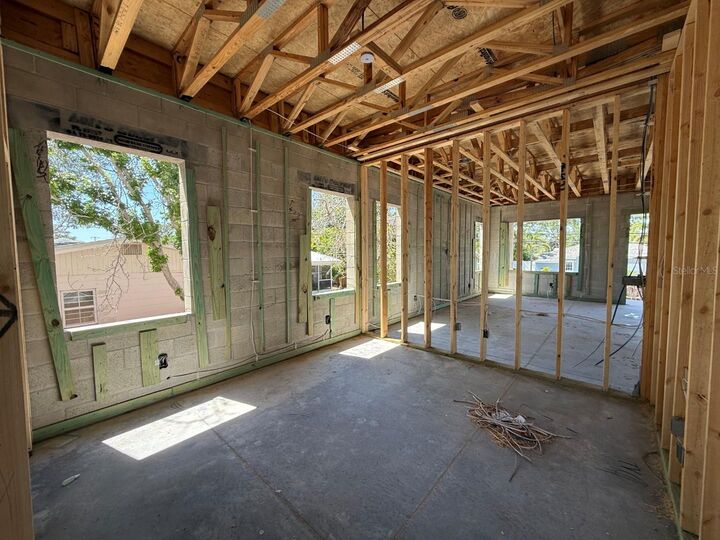 Property Photo:  4703 W Fair Oaks Avenue  FL 33611 