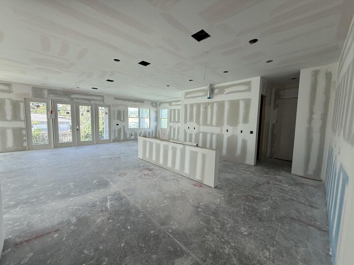 Property Photo:  4703 W Fair Oaks Avenue  FL 33611 