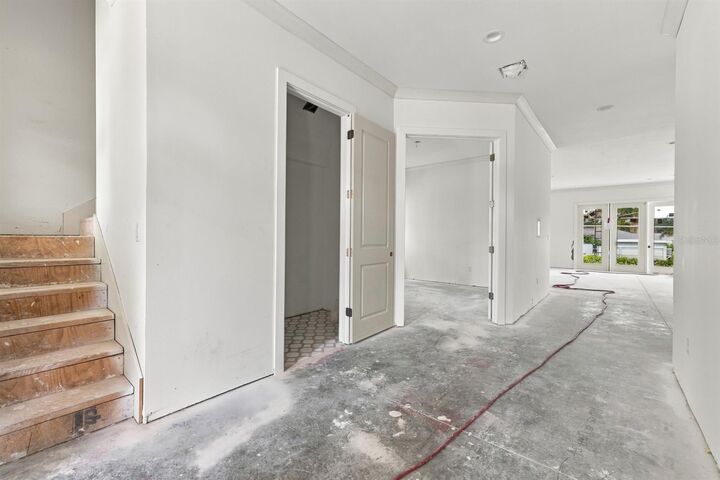Property Photo:  4703 W Fair Oaks Avenue  FL 33611 