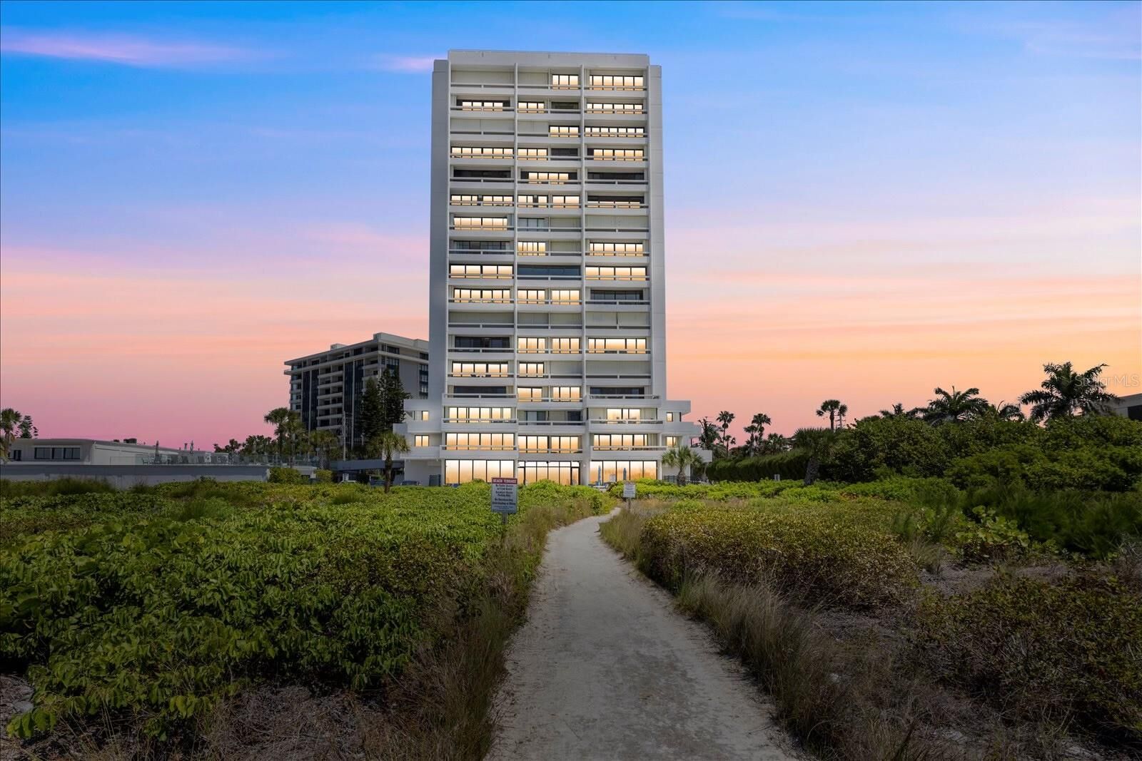 Property Photo:  5400 Ocean Boulevard 6-4  FL 34242 