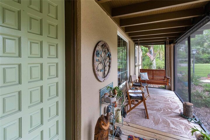 Property Photo: 245 N Central Avenue FL 32703