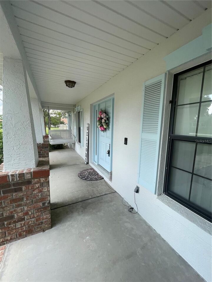 Property Photo:  6597 SE 8th Street Road  FL 34472 