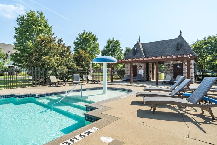 Property Photo:  5262 Purple Moor Cv  TN 38002 