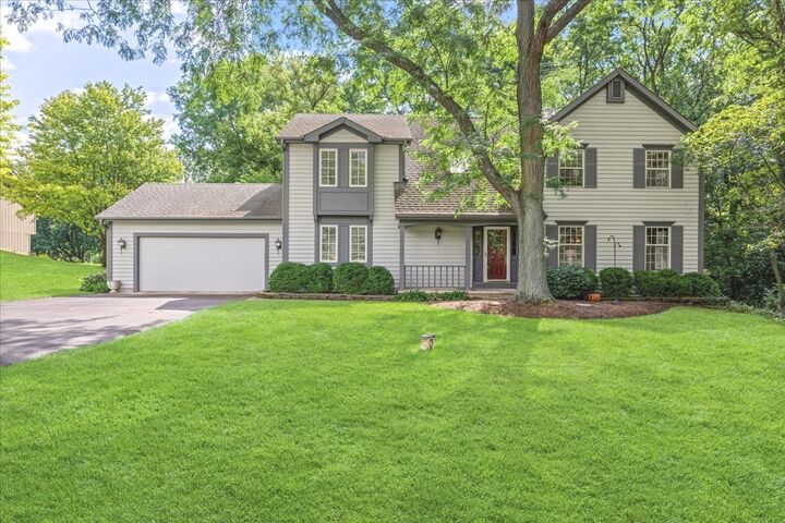 Property Photo: 3302 Jasmine Court IL 60012