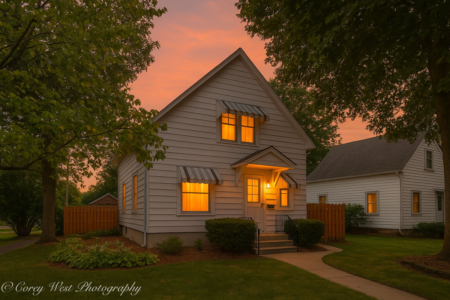 Property Photo: 928 N 14th Street IL 60115