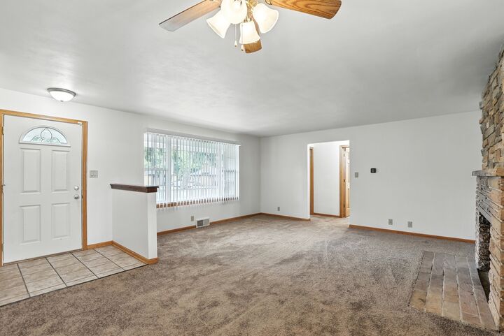 Property Photo:  1401 20th Street  IL 60099 