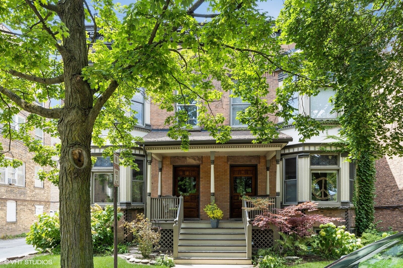 Property Photo:  836 Elmwood Avenue 2  IL 60202 