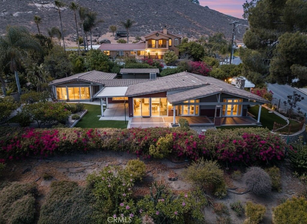 Property Photo: 7291 Via Escalante CA 92509