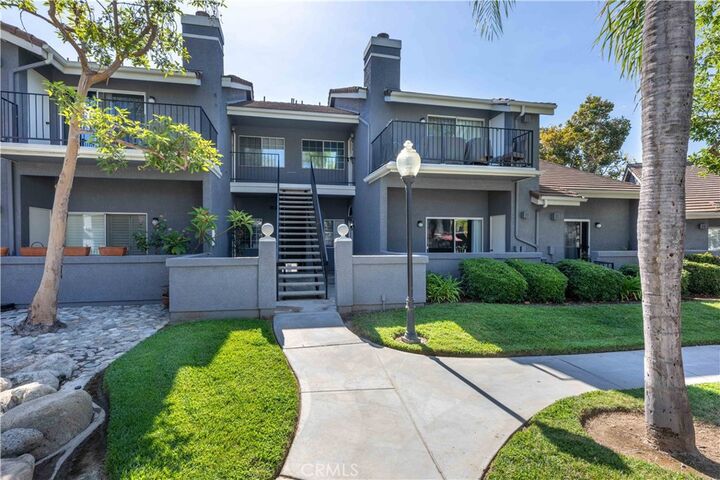 Property Photo:  788 E San Bernardino Road 2  CA 91723 