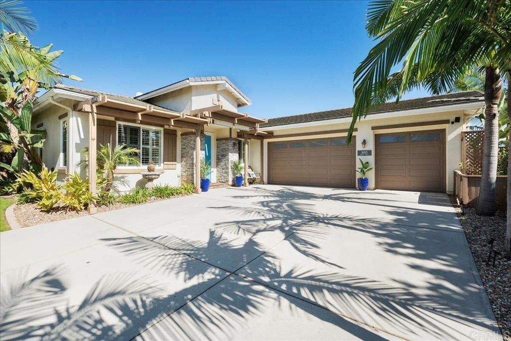 Property Photo: 1683 Brady Circle CA 92008