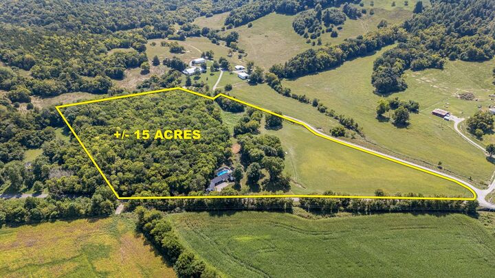 Property Photo:  420 Beechwood Rd  TN 37020 