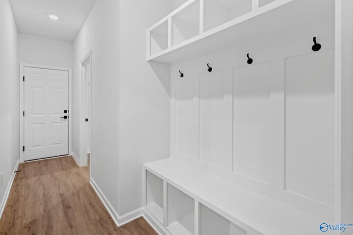 Property Photo:  113 Huffman Street  AL 35750 