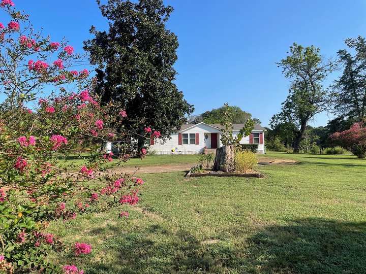 Property Photo:  1424 Cr 169  TX 75946 