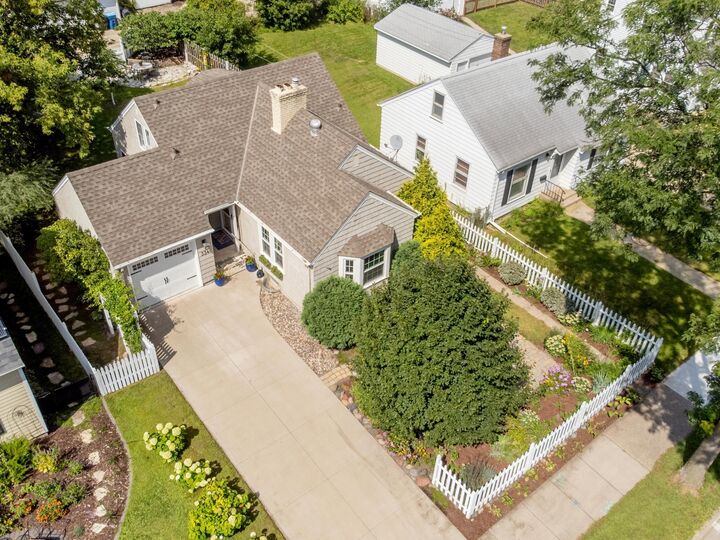 Property Photo: 334 9th Avenue N MN 55343