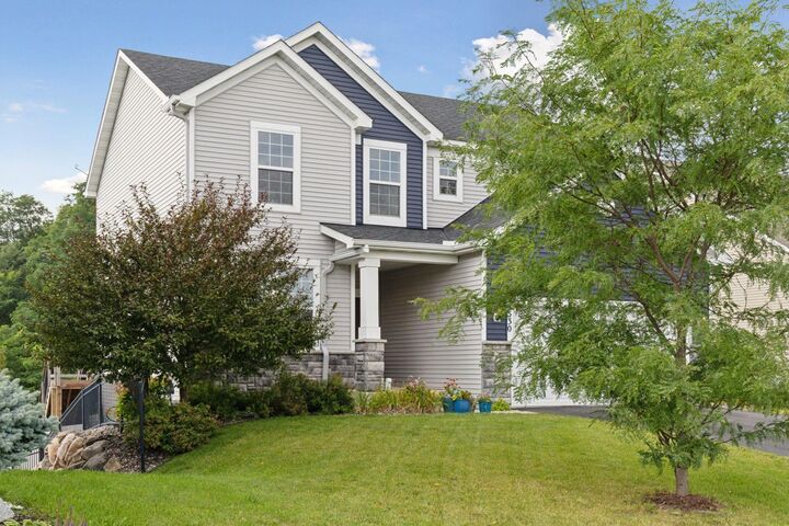 Property Photo: 5530 Annapolis Lane N MN 55446