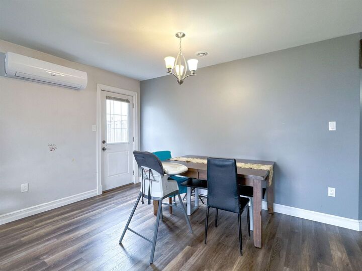 Property Photo:  33 Parkman Drive  PE C1C 0T3 
