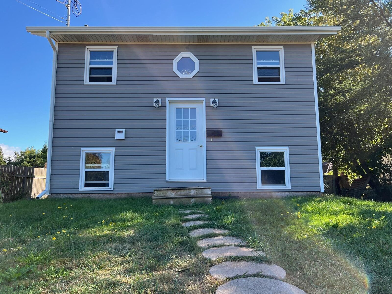 Property Photo:  57 East Drive  PE C1N 4E3 