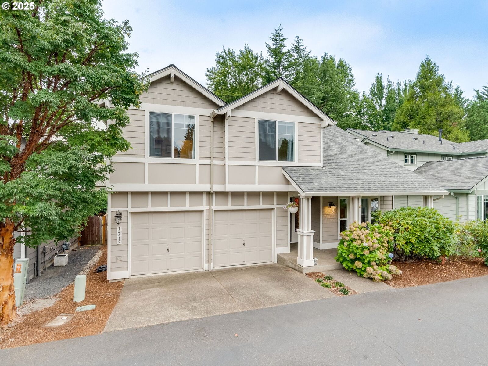 Property Photo: 14417 Orchard Springs Rd OR 97035