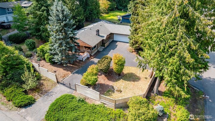 Property Photo: 2920 Comanche Drive WA 98273