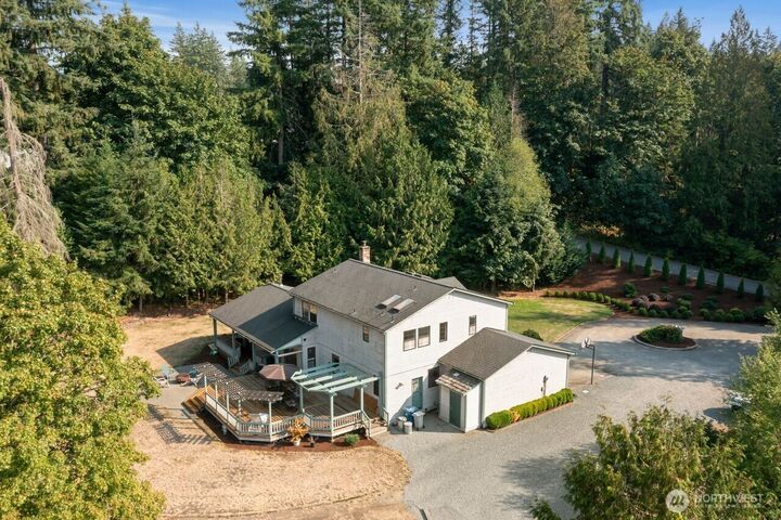 Property Photo: 21718 SE 245th Street WA 98038