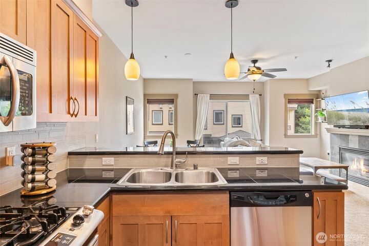 Property Photo: 2115 201st Place SE L2 WA 98012