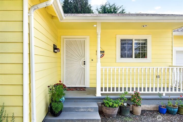 Property Photo: 4701 Moonglow Place WA 98230