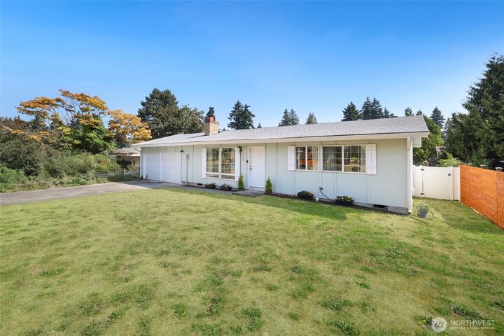 Property Photo:  29304  32nd Place S  WA 98001 