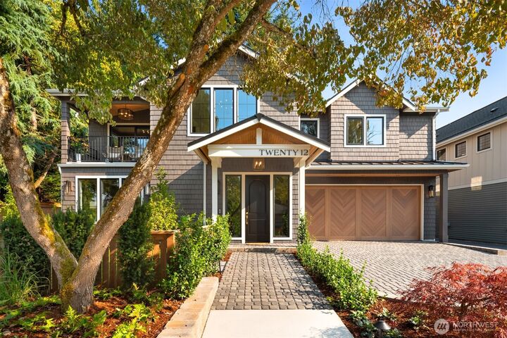 2012  9th Street W  Kirkland WA 98033 photo