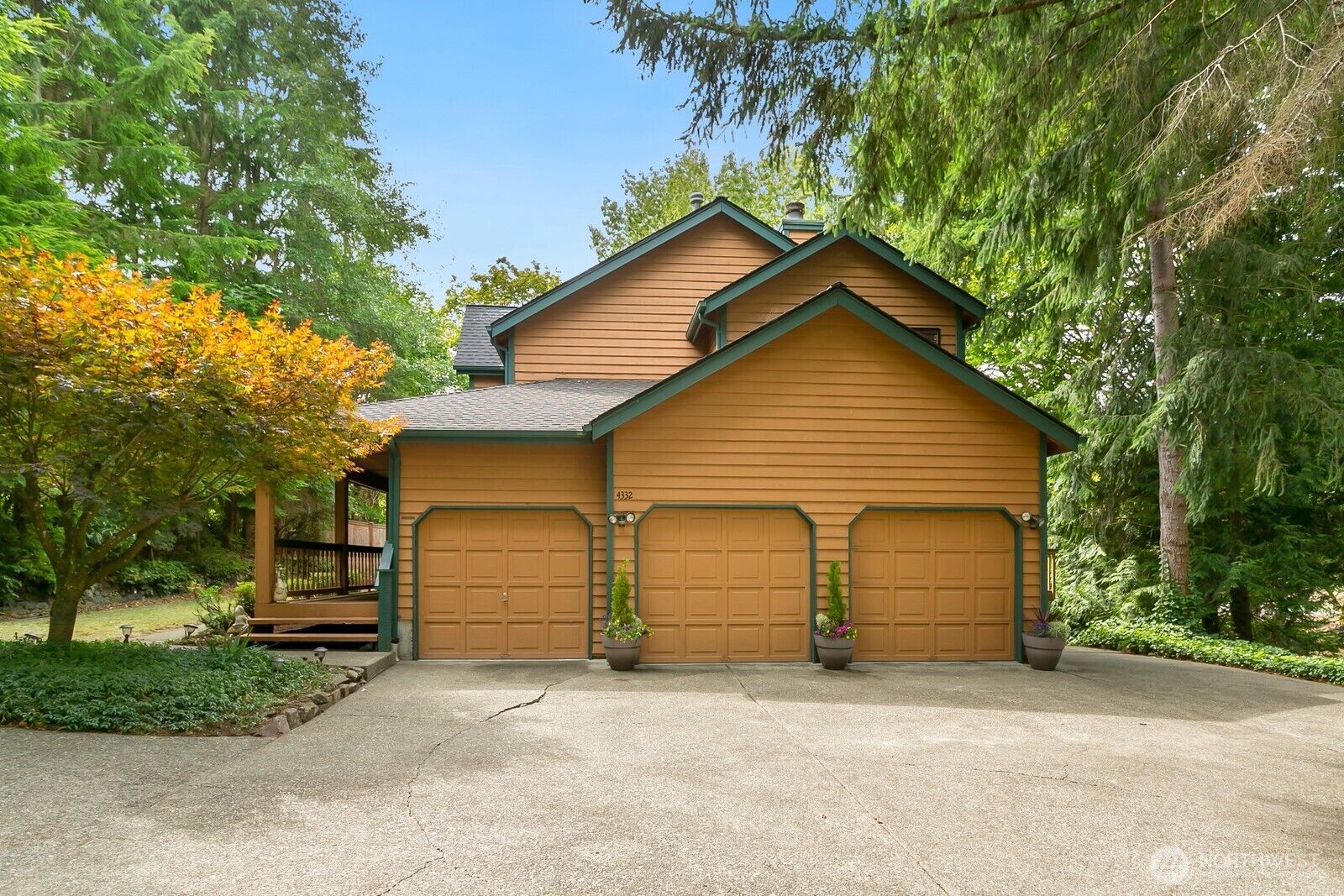 Property Photo:  4332 SW Dash Point Road  WA 98023 