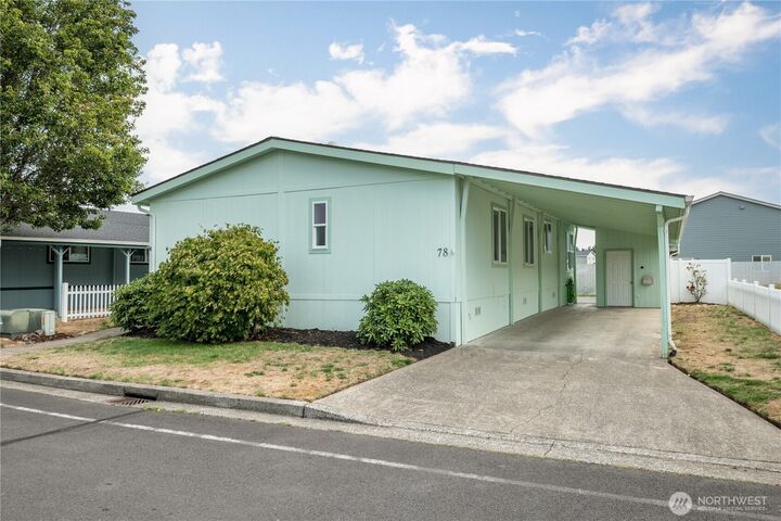 Property Photo:  78  Blue Heron Drive  WA 98632 