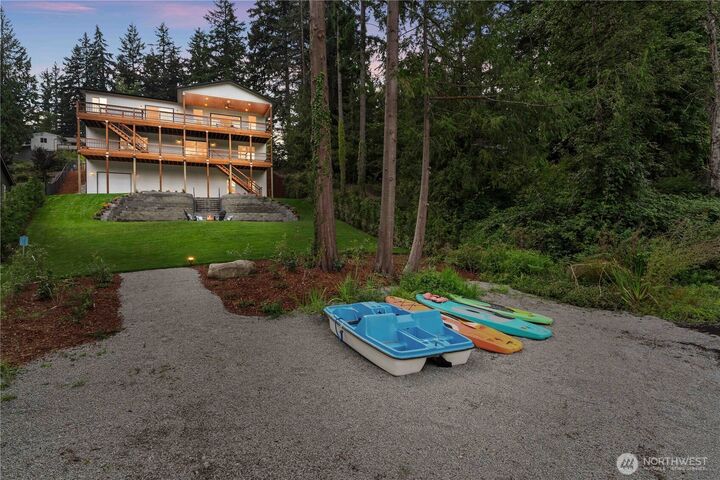 Property Photo:  18208  77th Street E  WA 98391 